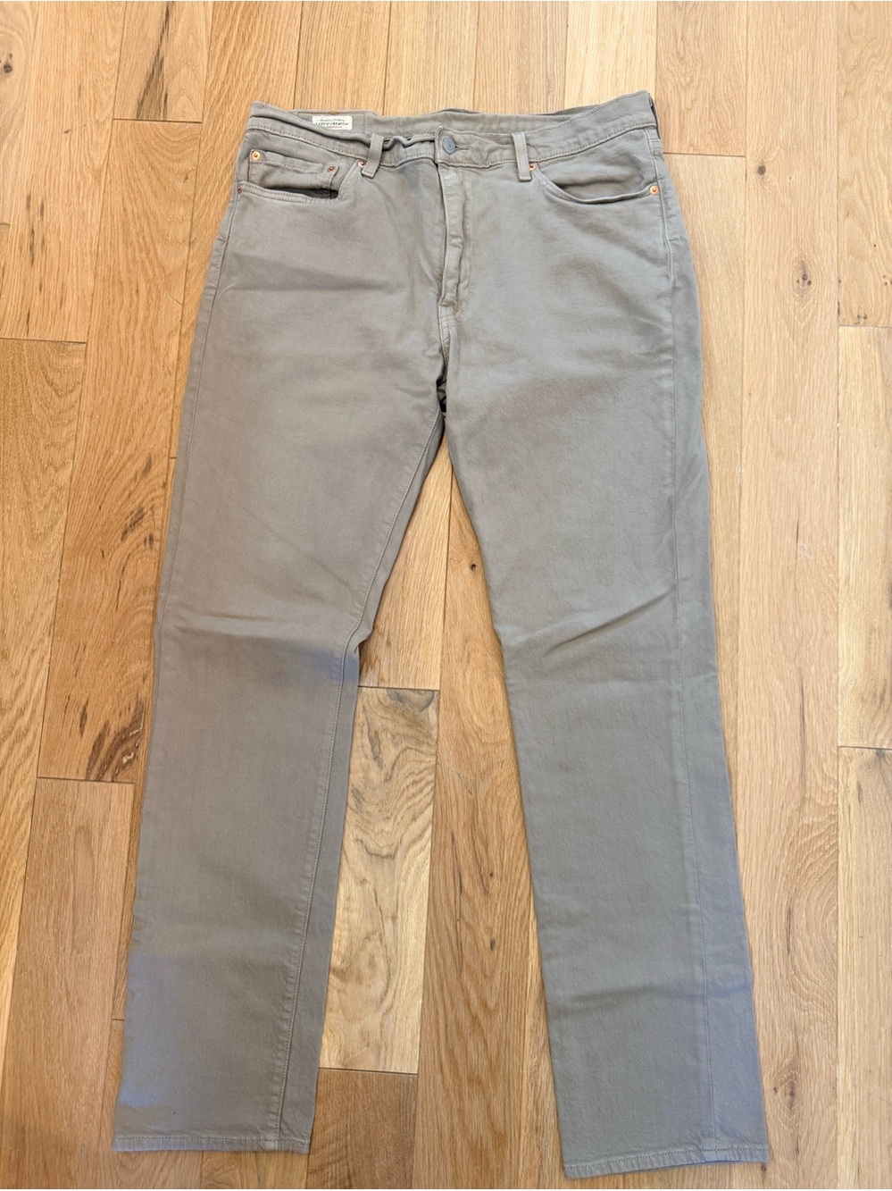 Men's Levi’s 511 Jeans in Light Taupe. W36. L34